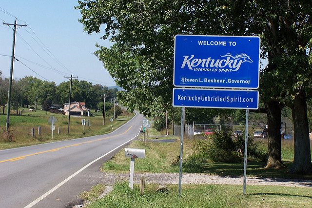 A "welcome to Kentucky" road sign